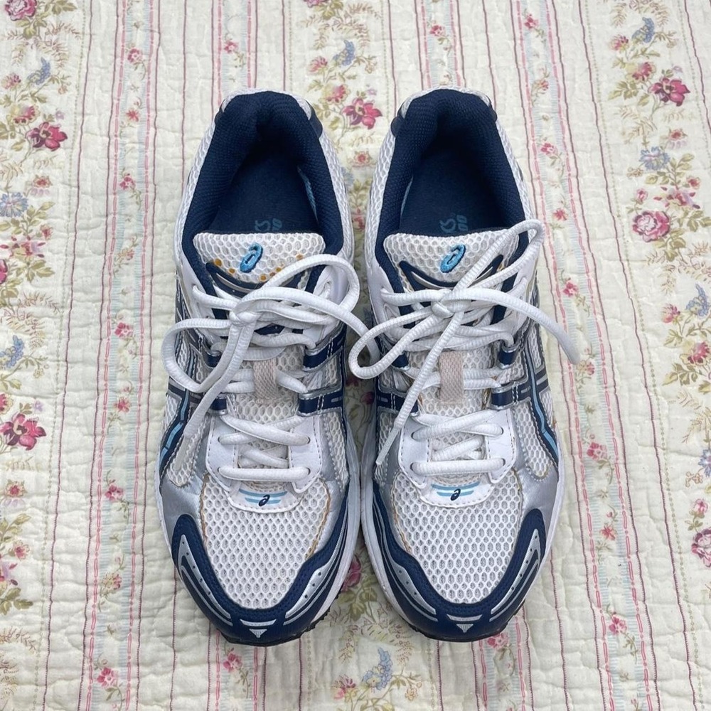 Y2K ASICS GEL GT-2100 Running Sneakers